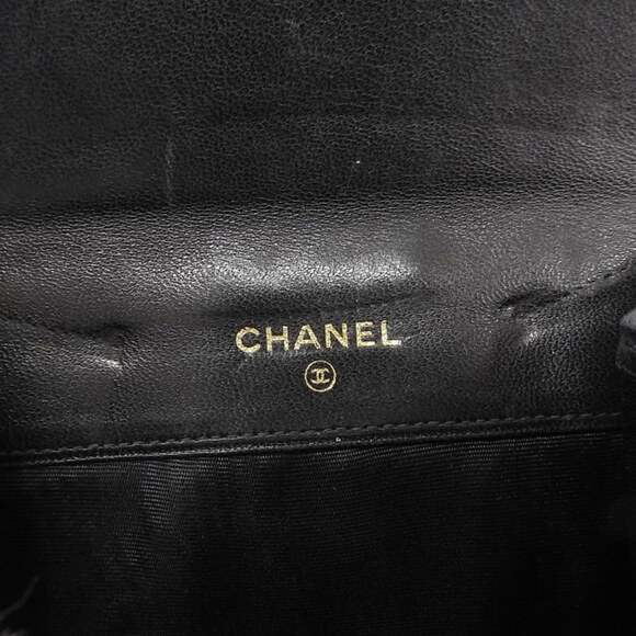 CHANEL Black Caviar Leather Logo Wallet